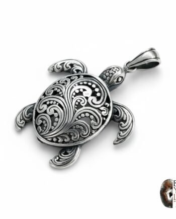 925 Ayar Oksitli Gümüş Oyma Desenli Kaplumbağa Kolye Ucu – El İşçiliği Tasarım