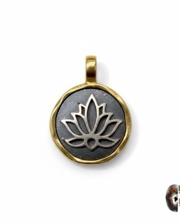 asarım Lotus Çiçeği Sembollü Altın Kaplama Gümüş Kolye Ucu – Spiritüel ve Zarif Model